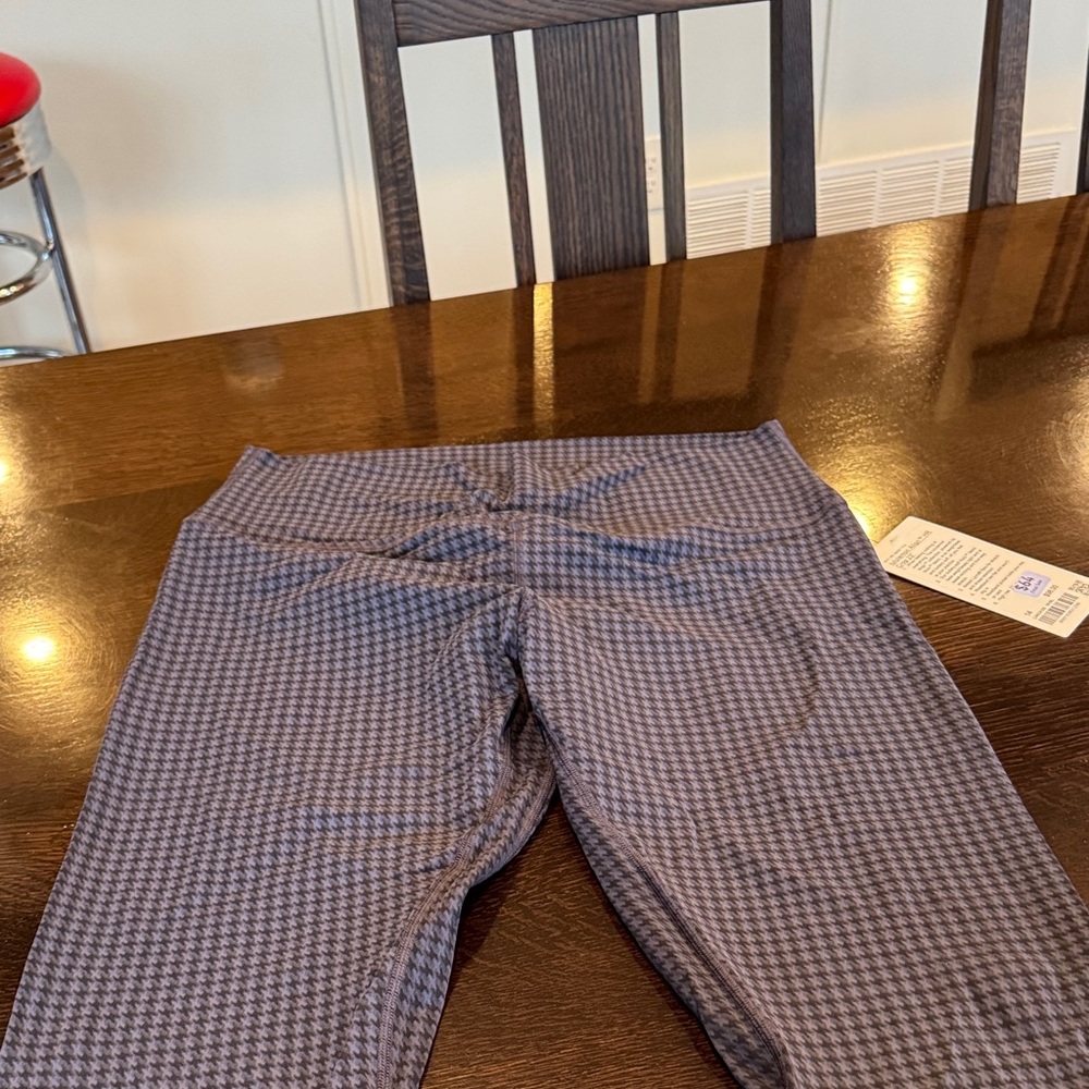 Lululemon Athletica Blue Houndstooth Leggings